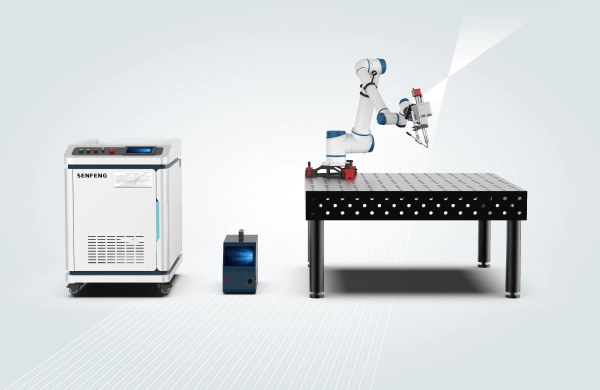 Laser Welding Cobot - CW Series 1 Laser Welding Cobot
